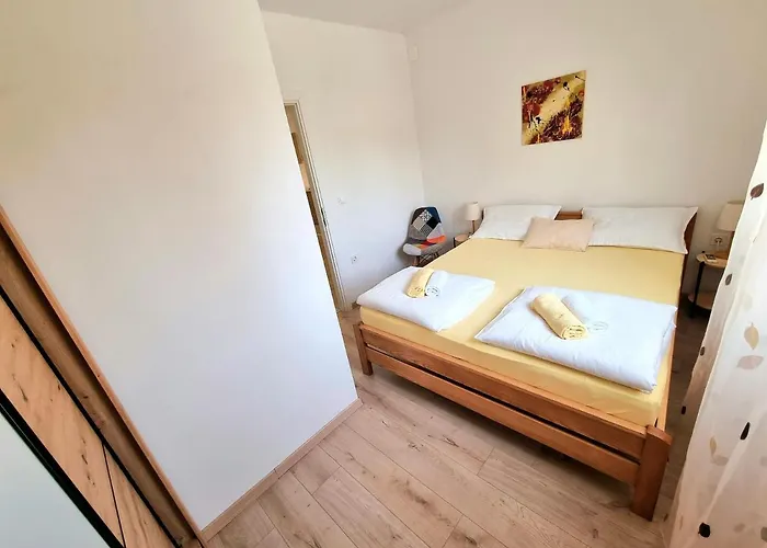 דירה Julia ביוגראד נה מורו